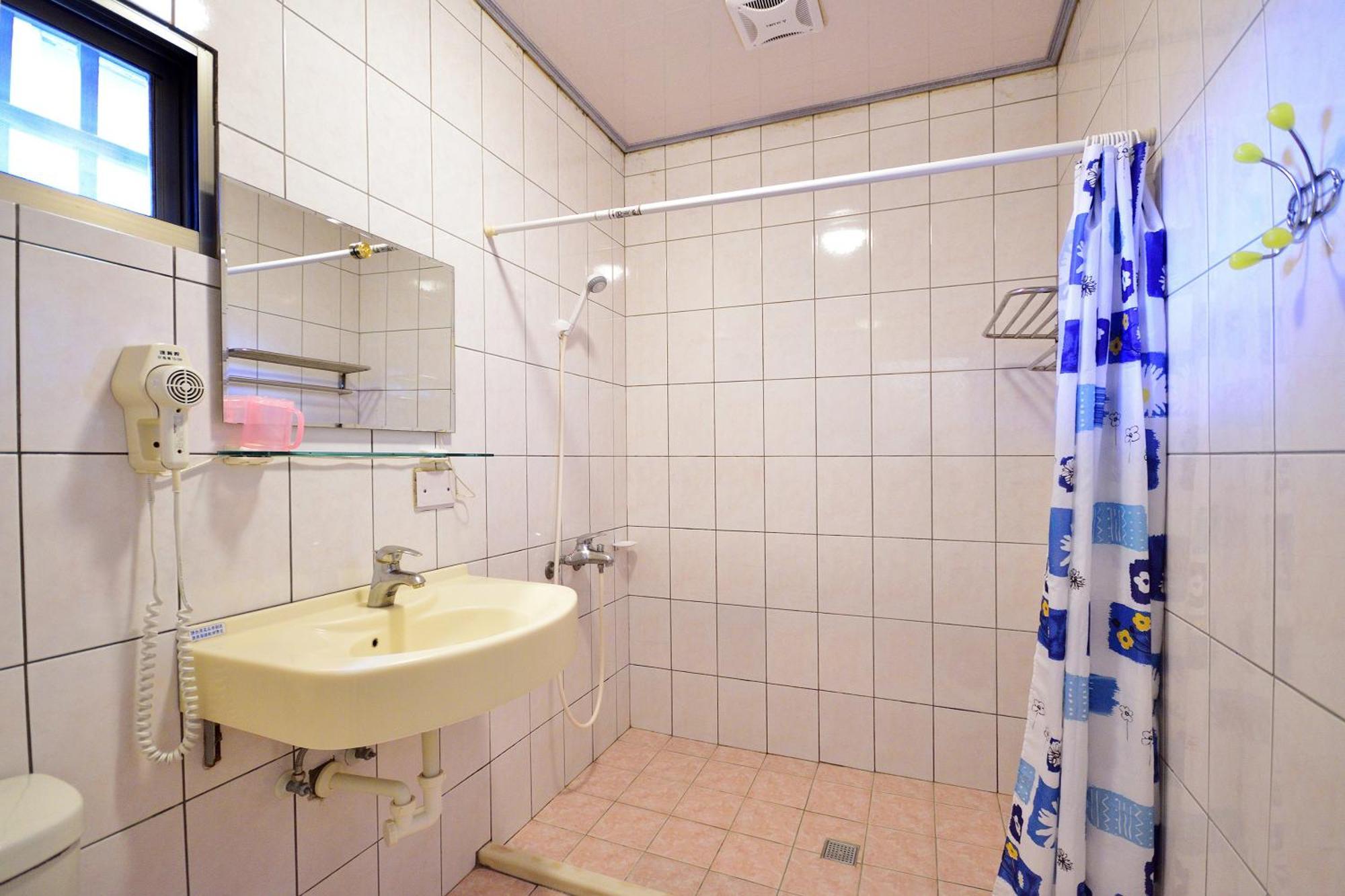 Chin Shan B&B Гуаншан Екстериор снимка